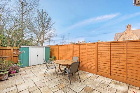 38 Abbey Drive, London, SW17 9PN