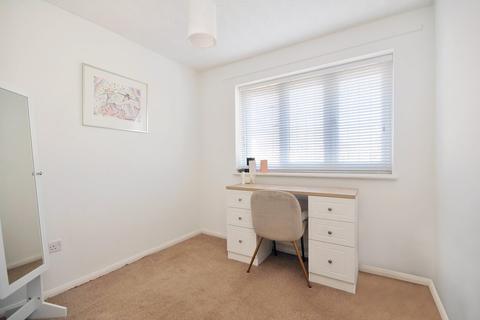 11 Wendover Gardens, Brentwood, CM13 2JE