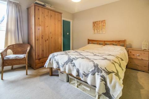 20 Hilcot Road, Reading, RG30 2SX