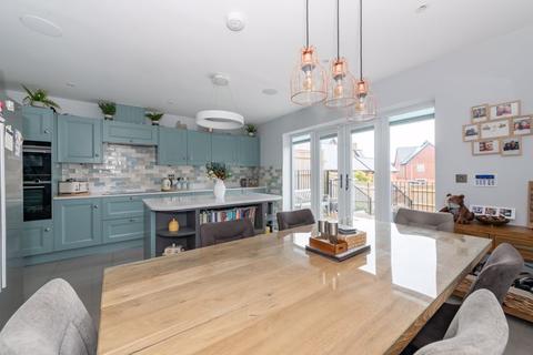 Oak House Dads Hill, Cross In Hand, Heathfield, TN21 0SY