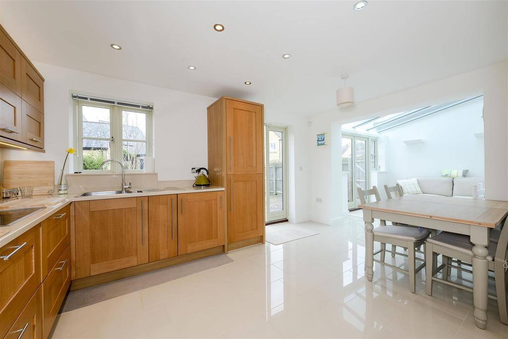 Kitchen/diner/family room