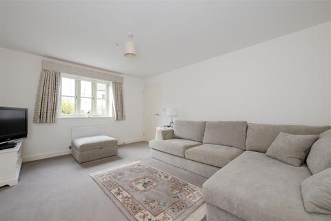 20 Summers Way, Moreton-in-marsh, GL56 0GA