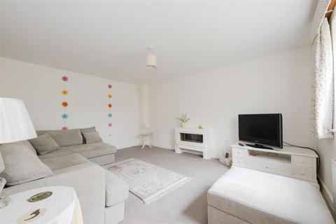 20 Summers Way, Moreton-in-marsh, GL56 0GA