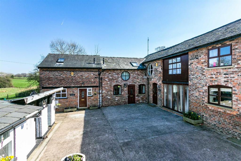 Faulkners Lane, Mobberley, Knutsford 1 bed barn conversion £650 pcm