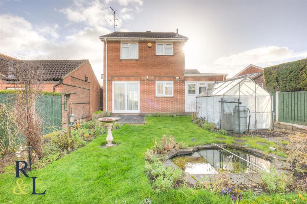 Cranford Gardens, West Bridgford... 3 bed detached house £325,000
