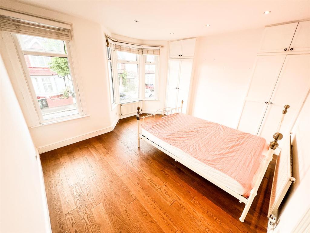 Double Bedroom