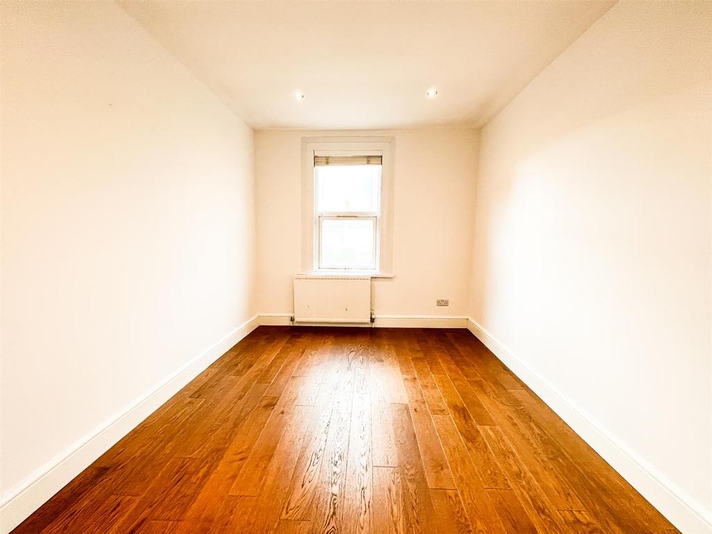 Double Bedroom