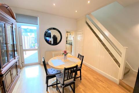 4 Palamos Road, London, E10 7JF