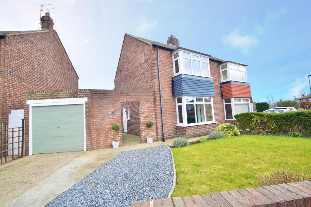 Sandringham Drive, West Monkseaton 2 bed semidetached house £259,950