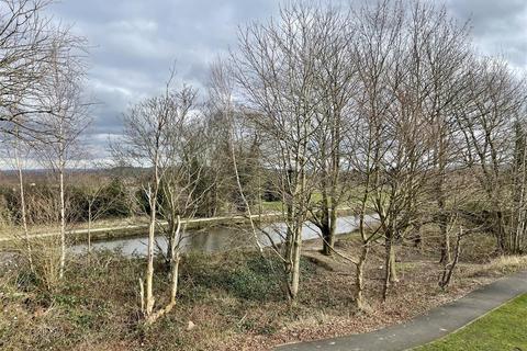 104 Delph Drive, Burscough, Ormskirk, L40 5BE