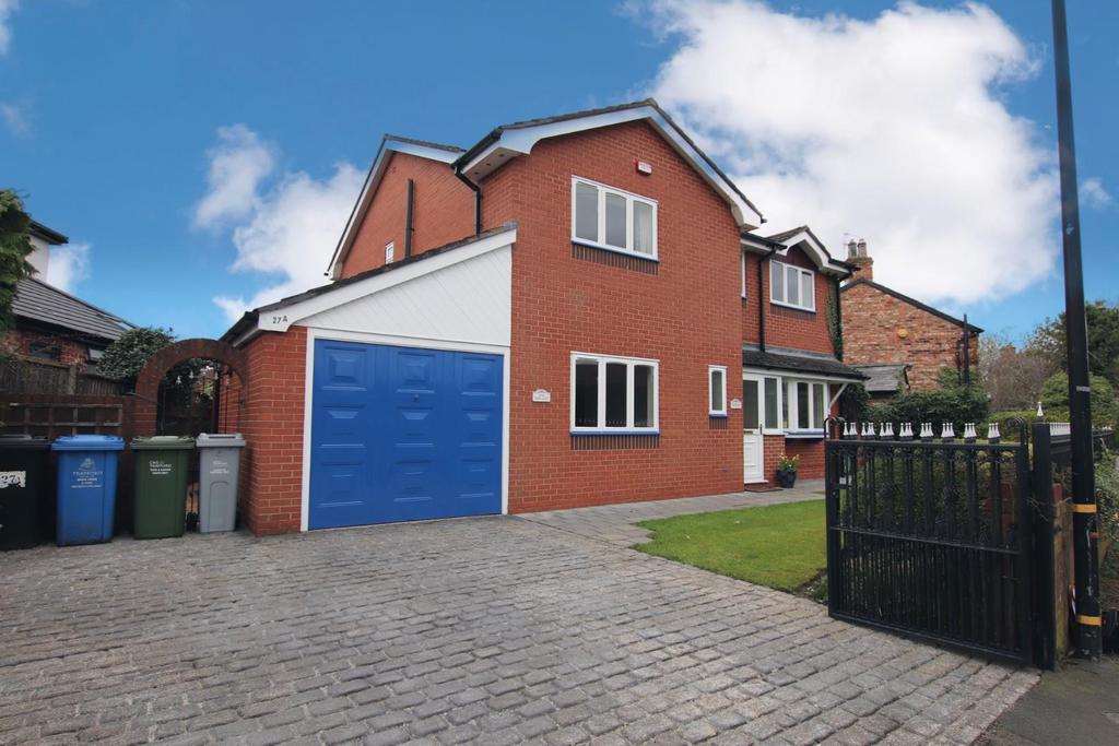 Moss Lane, Timperley, Altrincham 4 bed house £2,195 pcm (£507 pw)