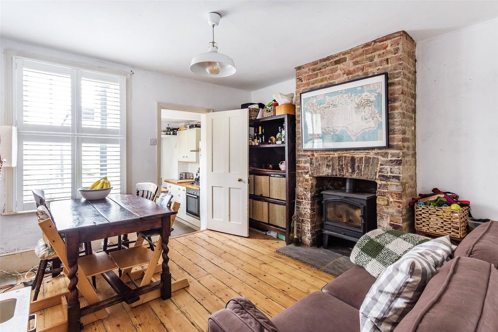 Furlong Road, Westcott, Dorking, RH4 3 bed terraced house £475,000