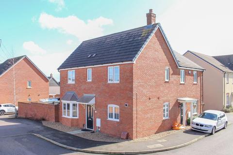 6 Aurora Rise, Leighton Buzzard, LU7 9RY