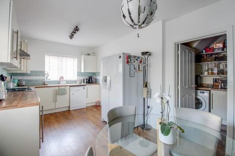 6 Aurora Rise, Leighton Buzzard, LU7 9RY