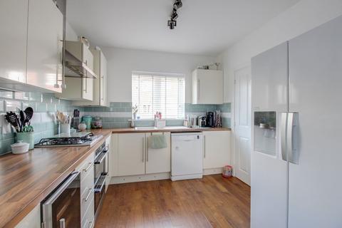 6 Aurora Rise, Leighton Buzzard, LU7 9RY