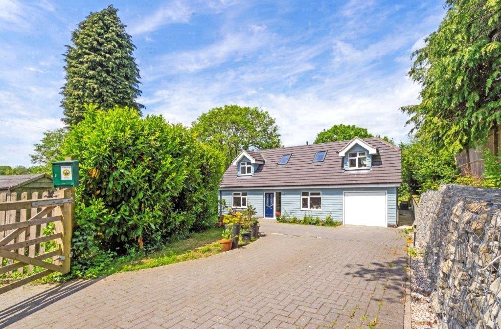 Queens Cottages, Wadhurst, East Sussex, TN5 3 bed detached house £575,000