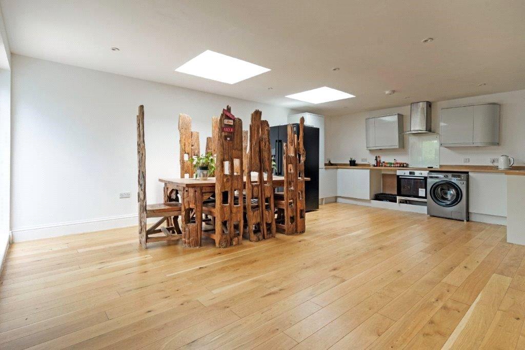 Queens Cottages, Wadhurst, East Sussex, TN5 3 bed detached house £575,000