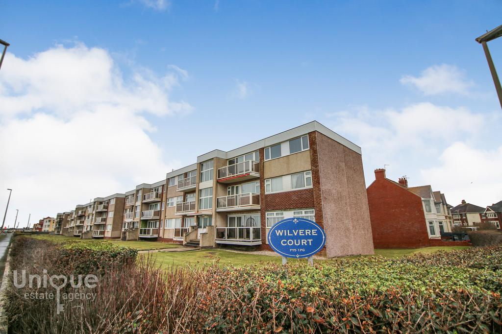 Queens Promenade, ThorntonCleveleys, FY5 2 bed apartment £145,000