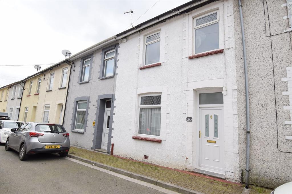 Margaret Street, Hopkinstown, Pontypridd 3 bed house £815 pcm (£188 pw)