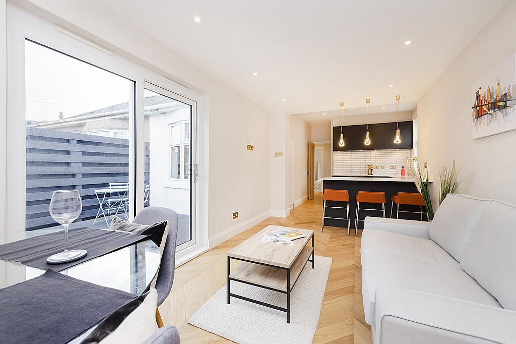 Sitting/Dining Room/Kitchen