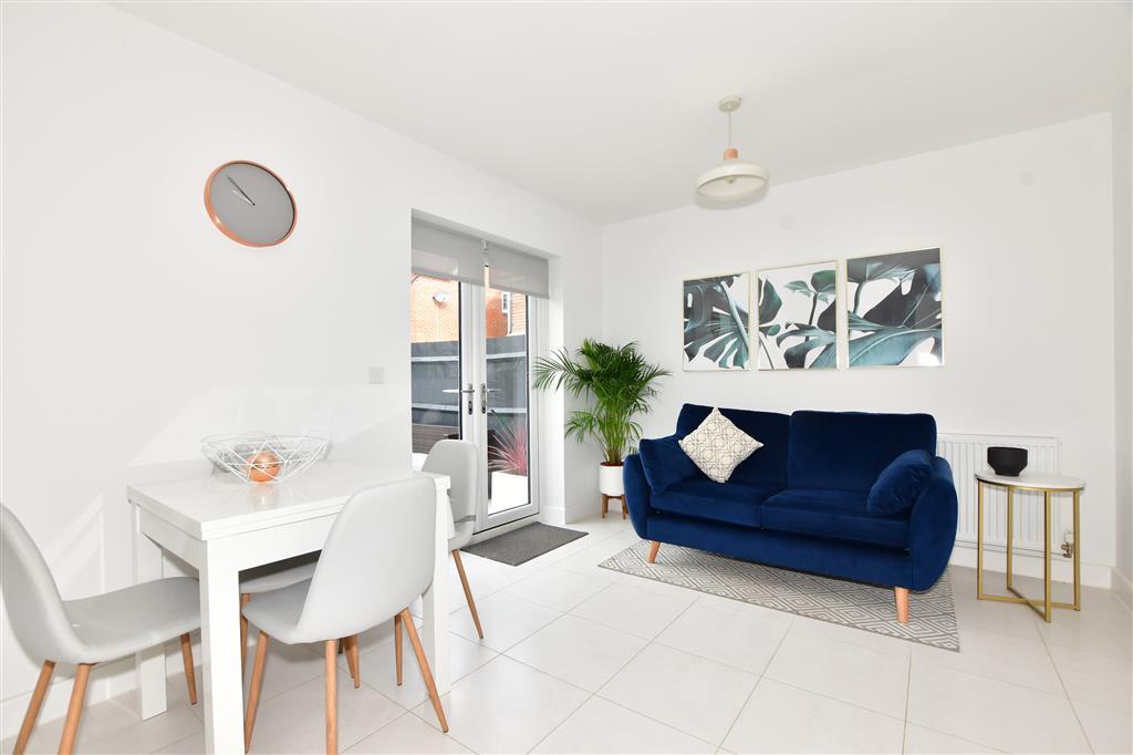 Kitchen/ Diner/ Family Room