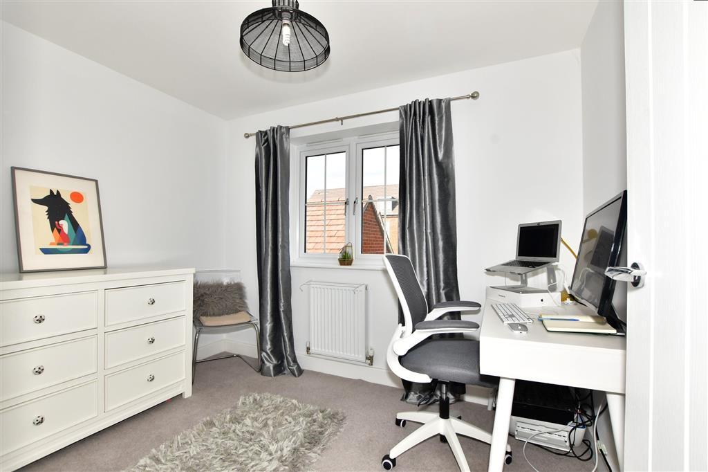 Bedroom 4/ Study