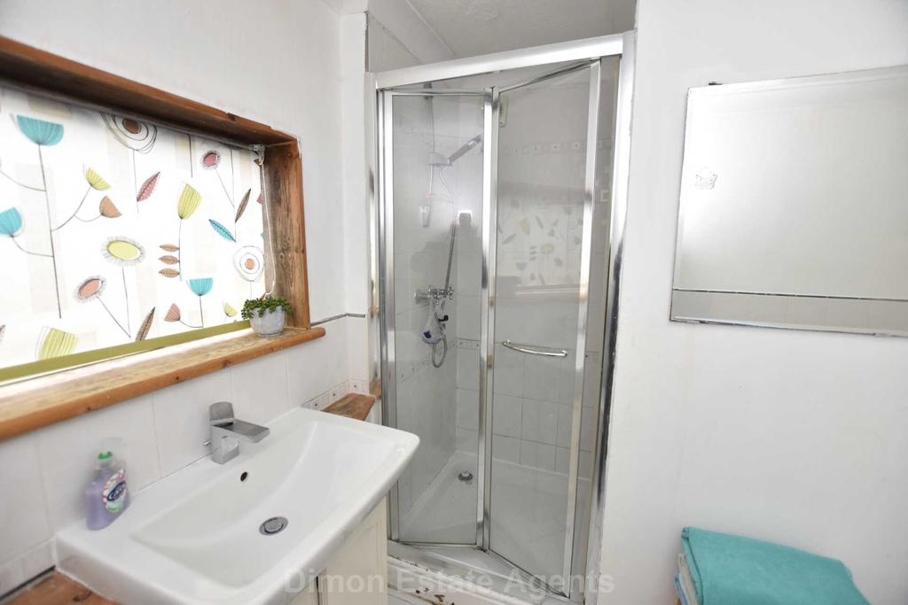 Bevis Road, Gosport 2 bed terraced house £223,000