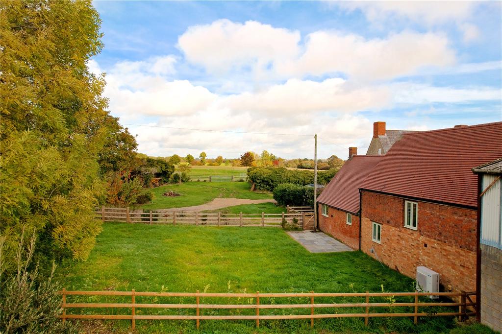 Westfields Farm Barns, Hillesden, Buckingham, Buckinghamshire, MK18 3