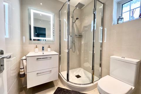 33 Prospect Road, Hornchurch, RM11 3TY
