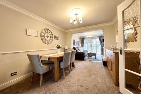33 Prospect Road, Hornchurch, RM11 3TY