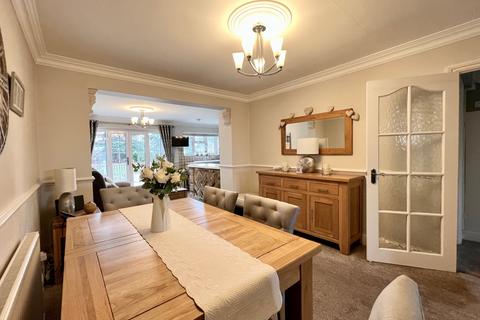 33 Prospect Road, Hornchurch, RM11 3TY