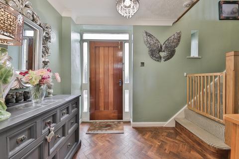Trinity Cottage Church Side, Goxhill, Barrow-upon-humber, DN19 7HY