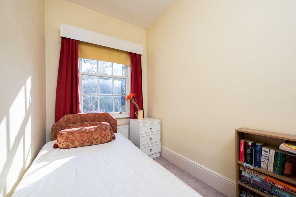 Bedroom 4 (Single)