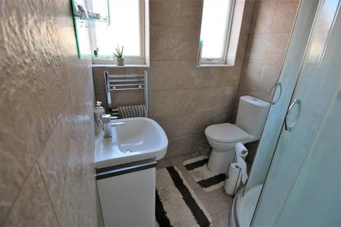 2 Redleaf Close, Belvedere, DA17 6NA