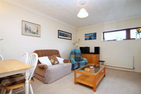 2 bedroom apartment for sale - Reading Road South, Church Crookham, Fleet, GU52