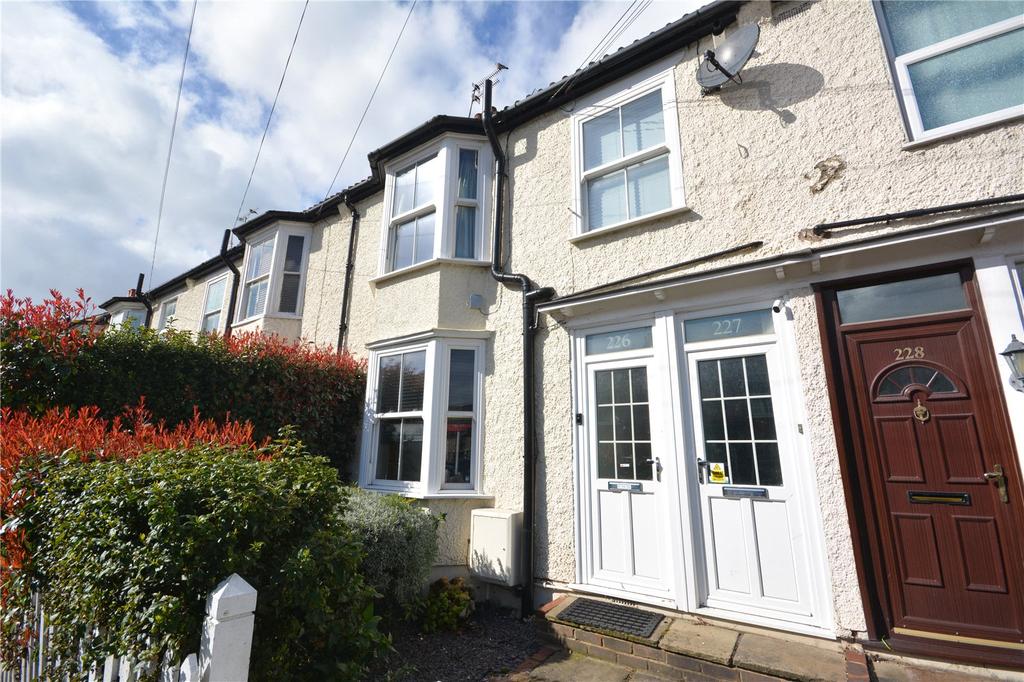 Upper Bridge Road, Chelmsford, CM2 2 bed ground floor flat £995 pcm (£230 pw)