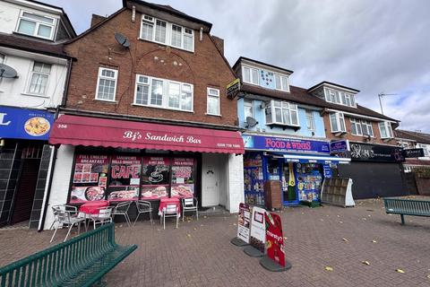 Bath Road, Harmondsworth, Greater London, UB7