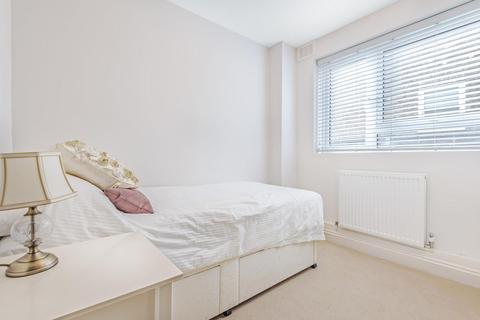 Flat B, 19 Princes Road, London, SW19 8RQ