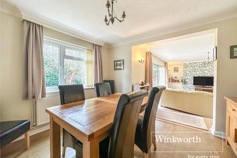 21 Ashley Park, Ashley Heath, Ringwood, BH24 2HA