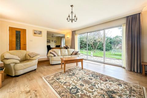 21 Ashley Park, Ashley Heath, Ringwood, BH24 2HA