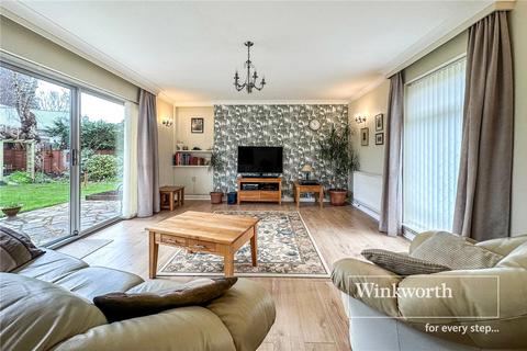 21 Ashley Park, Ashley Heath, Ringwood, BH24 2HA