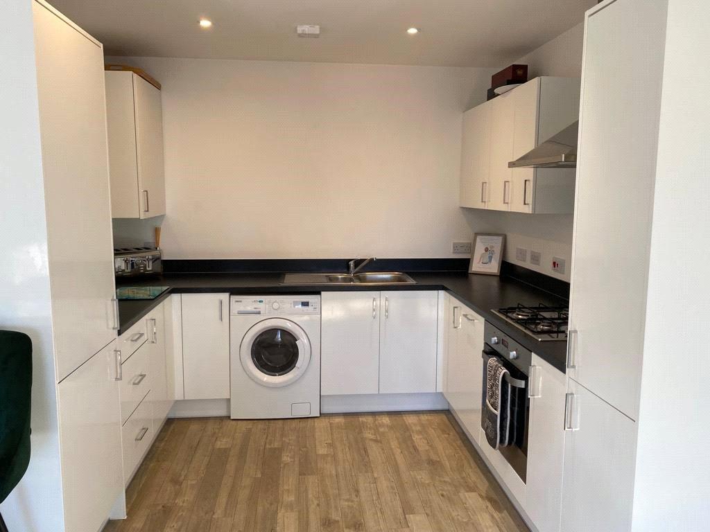 Hardwick Hill, Banbury, OX16 2 bed apartment £900 pcm (£208 pw)