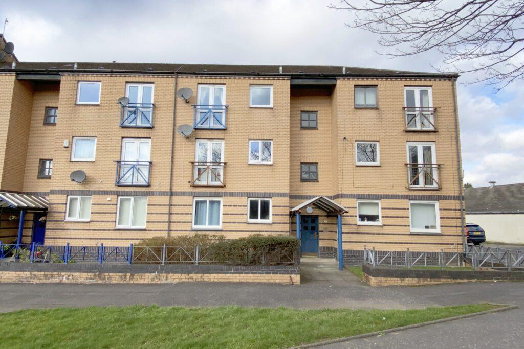 137/2 Glasgow Road, Clydebank G81 1QL 2 bed flat £79,995