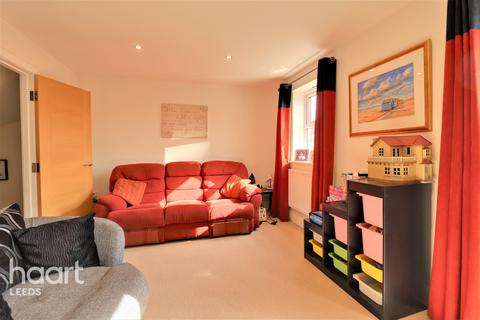 17 Springfield Road, Lofthouse, Wakefield, WF3 3FN