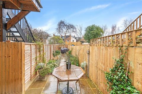 17 North Road, Richmond, TW9 4HA