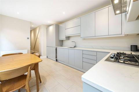 17 North Road, Richmond, TW9 4HA