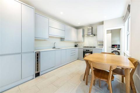 17 North Road, Richmond, TW9 4HA