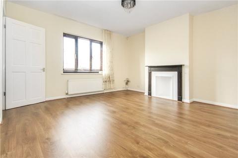 3 bedroom semi-detached house to rent, Alexandra Road, Ashford, Surrey, TW15