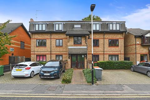 23 Magpie Close, London, E7 9DE