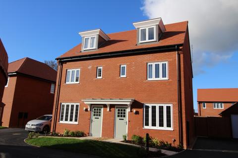 3 bedroom semi-detached house to rent, Pennyoak Drive, Leighton